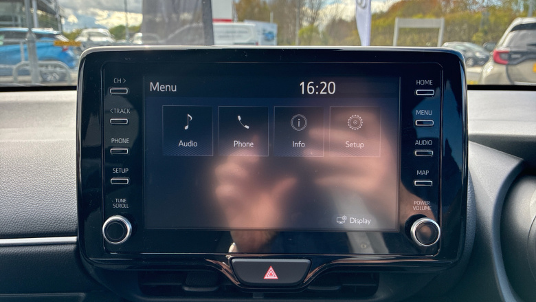 Toyota Yaris 1.5 Hybrid Design 5dr CVT Hybrid Hatchback